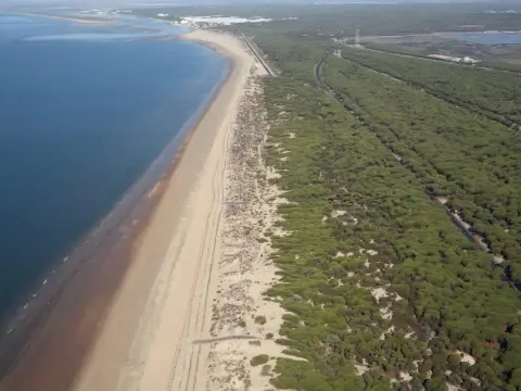 Playa de los Enebrales - Guía para una visita sin improvisar